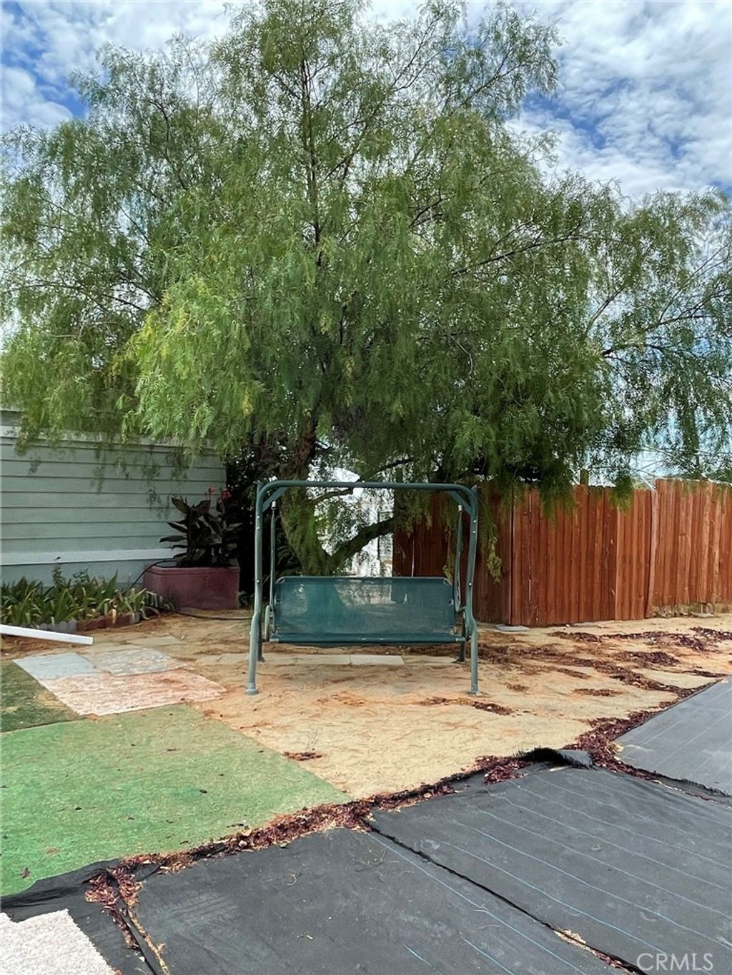 listing image 130728965194689277772