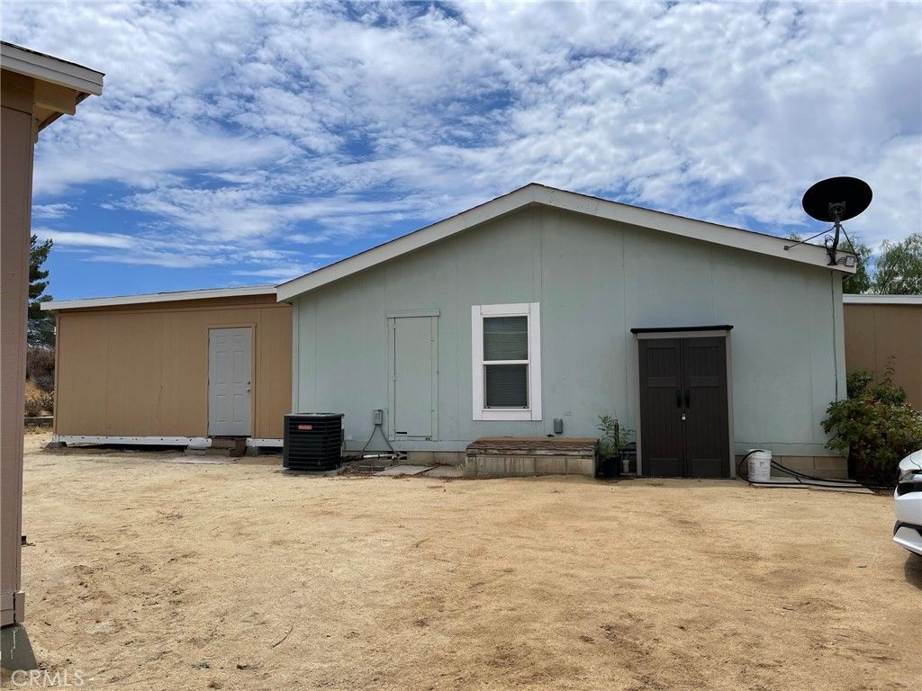 listing image 130724615046380955695