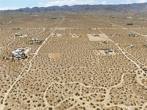 A home in Johnson Valley