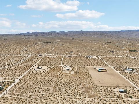 A home in Johnson Valley