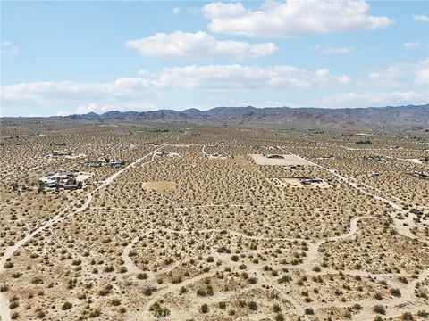 A home in Johnson Valley