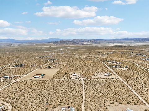 A home in Johnson Valley