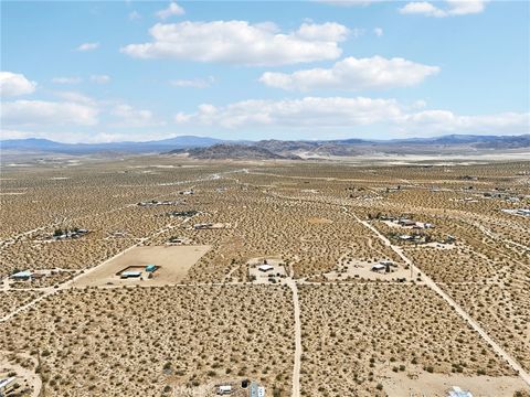 A home in Johnson Valley