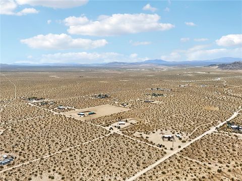 A home in Johnson Valley