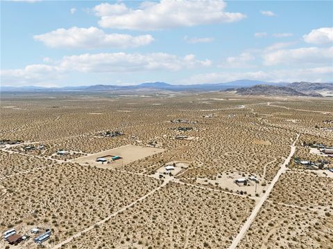 A home in Johnson Valley