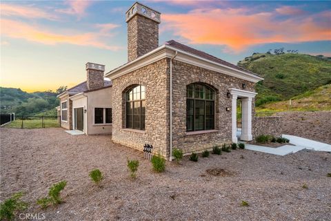 A home in San Dimas