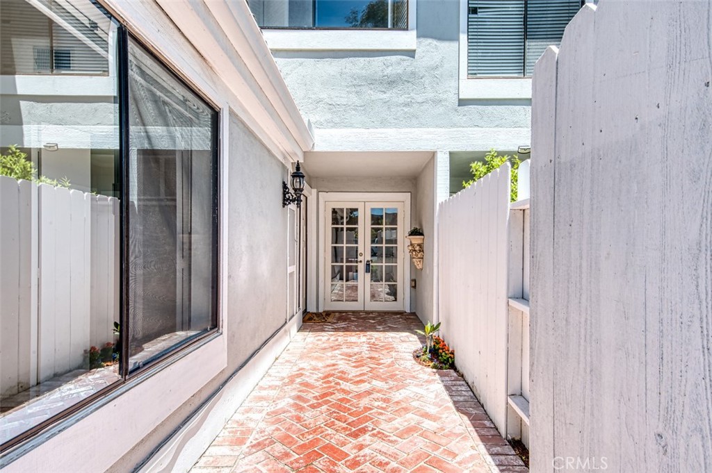 16090 tortola circle