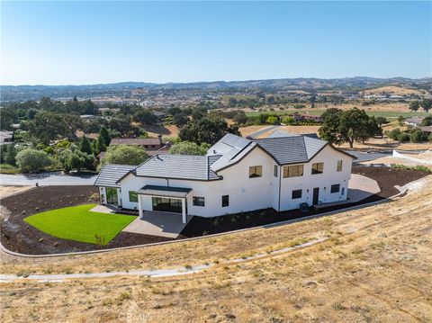 A home in Templeton