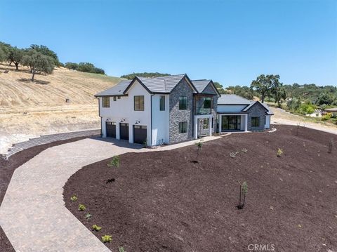 A home in Templeton