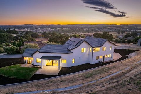 A home in Templeton