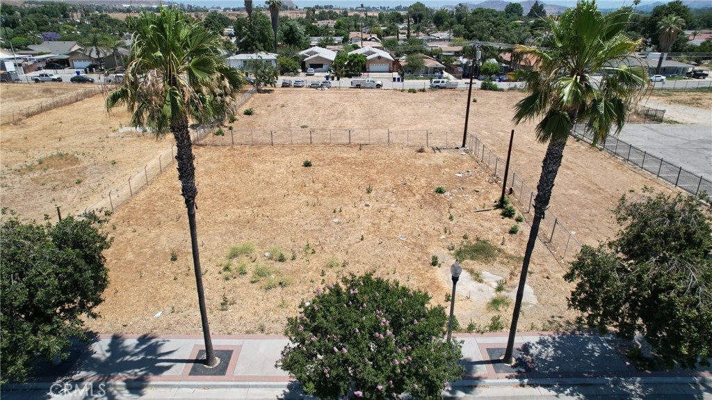 Investment opportunity for QSR's, developers, owner-user operators, restaurant users, auto shop users, auto parts users, office users, urgent care users, and medical office use. Prime location on a major heavy traffic boulevard with immediate, easy access to the 60 freeway. Near Stater Bros. Markets, AutoZone, Baker's Drive-Thru, Jack in the Box, Rubidoux Drive-In Theatre, Louis Rubidoux Library, West Riverside Elementary School, Mission Middle School, Rubidoux High School, Spartan College of Aeronautics and Technology, Residential Zone, Rancho Jurupa Regional Sports Park, Mount Rubidoux Park, Ryan Bonaminio Park, Adams Motorsports Park, Riverside Community Hospital, Rubidoux Pharmacy, Jurupa Valley Operations Center, Riverside County Fleet Services, and Flabob Airport, to name a few. This parcel can be sold together with parcel 179-260-044. Parcels are adjacent to one another side by side, Lots 23 & 24. Zoning R-VC, EAST/R-VC, EAST. The two parcels (179-260-043 and 044) are located in the East Village of the R-VC Zone: https://www.jurupavalley.org/253/Geographic-Information-System-GIS-Maps. For allowable uses check link for permitted uses in R-VC: https://library.municode.com/ca/jurupa_valley/codes/municipal_code?nodeId=TIT9PLZO_CH9.140ZORULLCO.
