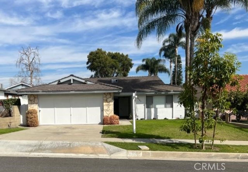 listing image 130724118818488901279