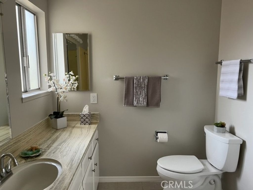 listing image 130729113896041754088