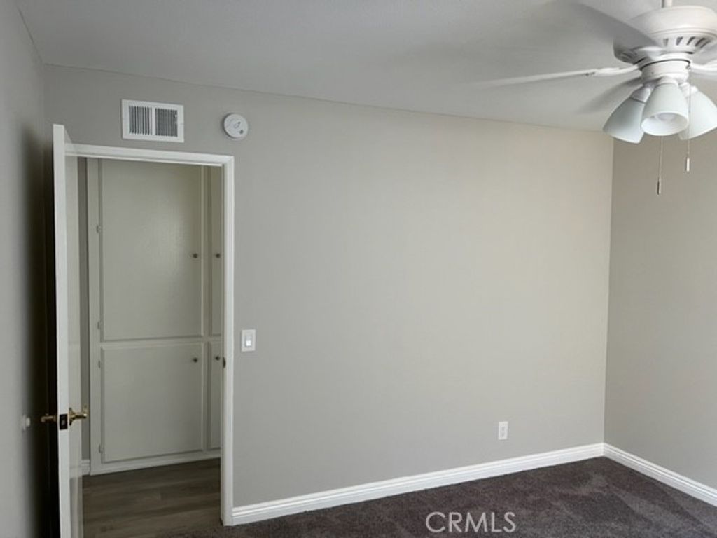listing image 130723954077188790141