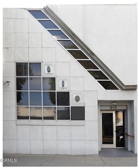 810 S Robertson Boulevard Los Angeles CA 90035