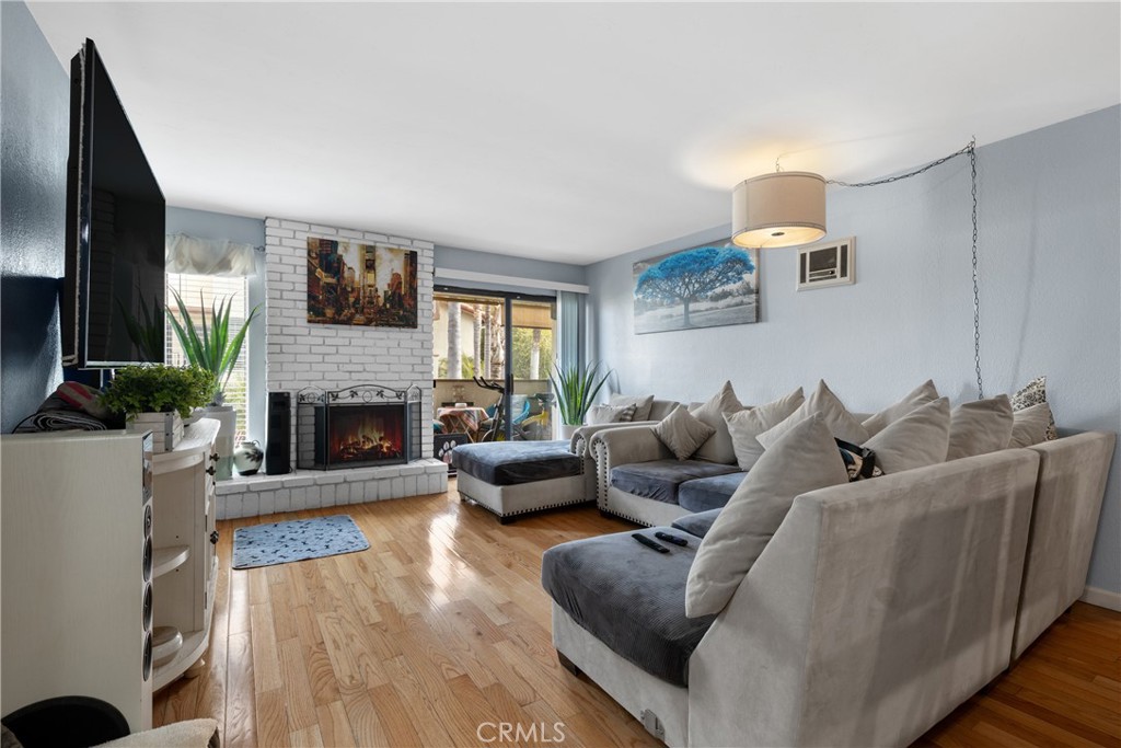 110 N 2nd Avenue 17