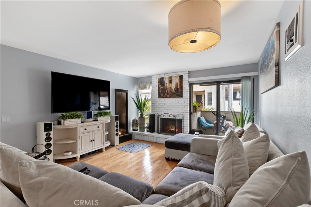 110 N 2nd Avenue 17