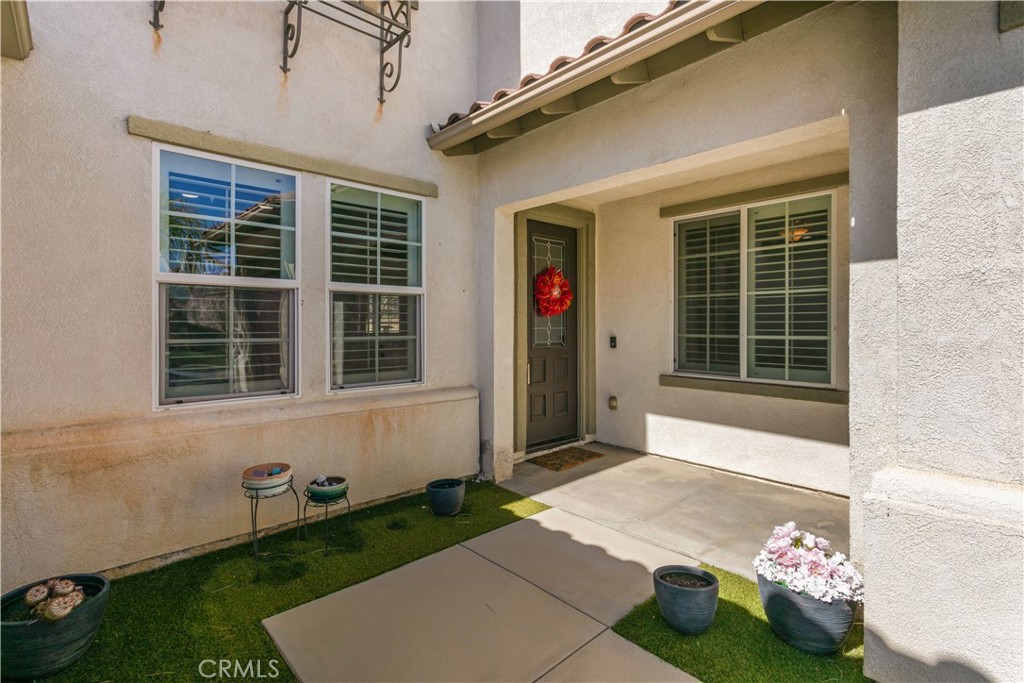 45471 Olive Court