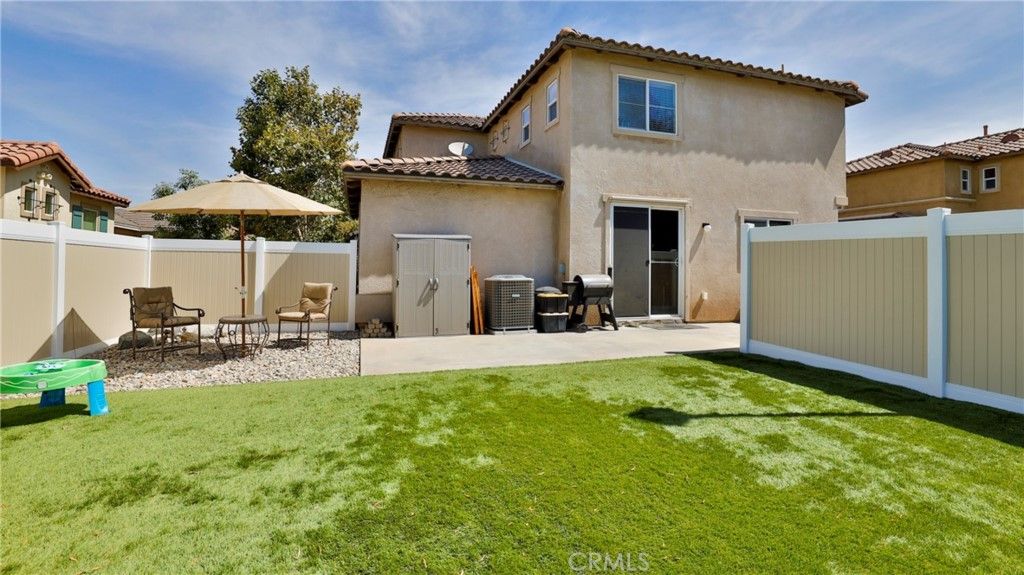 listing image 130721972289507786435