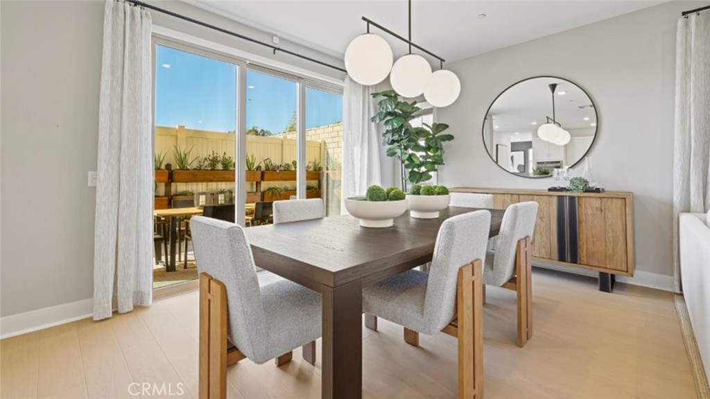 708 Edward Scholle Drive