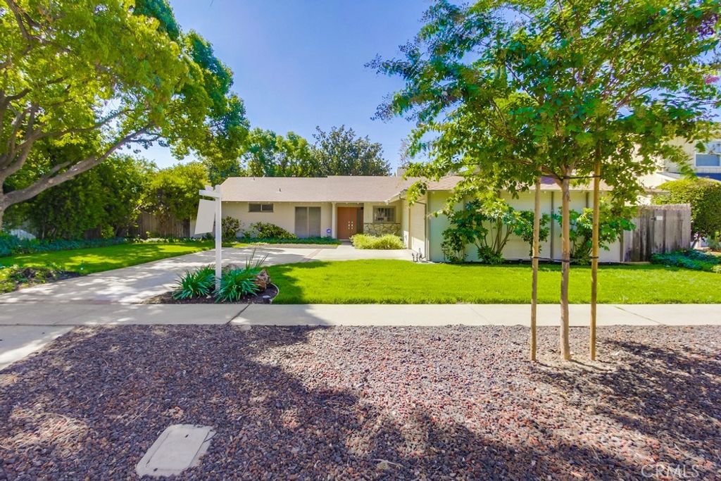 listing image 130721846576609142826