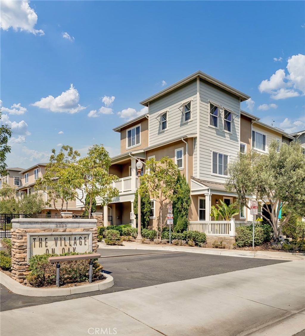 listing image 130727849073810141884