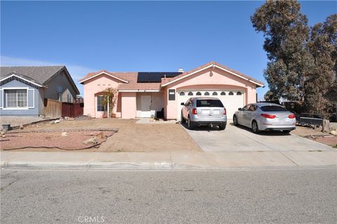 11824 Begonia Road Adelanto CA 92301