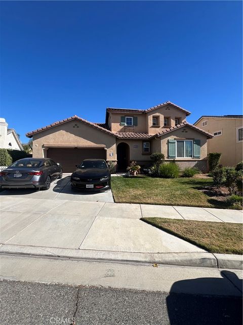 A home in Lake Elsinore