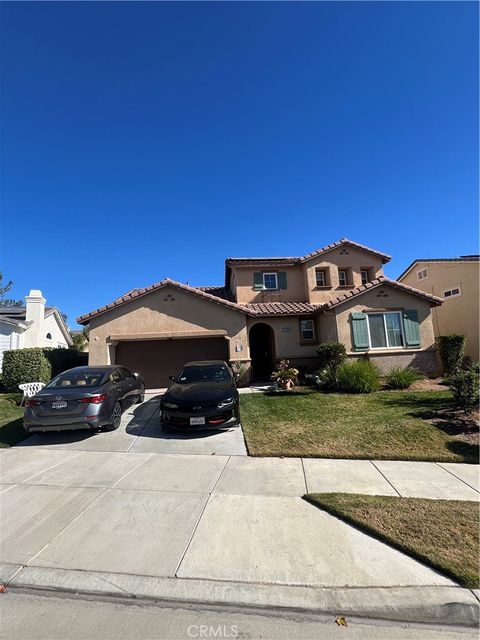 A home in Lake Elsinore