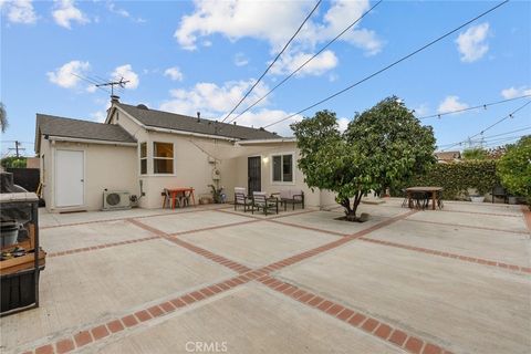 A home in North Hollywood