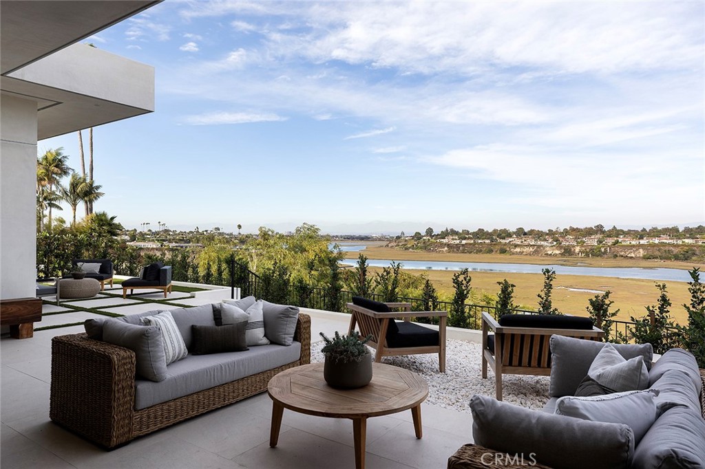 1424 Galaxy Drive