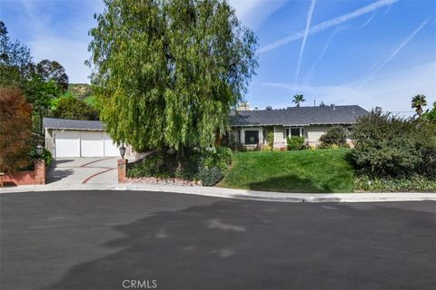 5223 Armida Drive Woodland Hills CA 91364