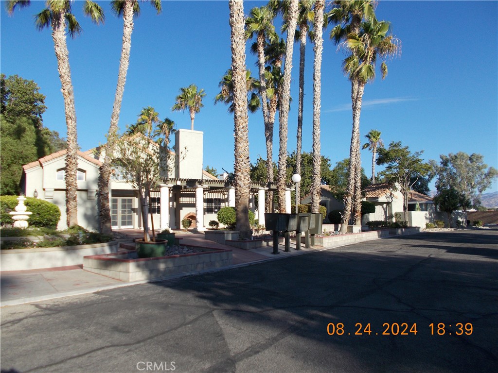 View Palmdale, CA 93552 townhome