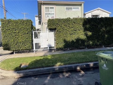 Photo of 109 E 95th Street #4, Los Angeles, CA 90003 (MLS # PW24027238)