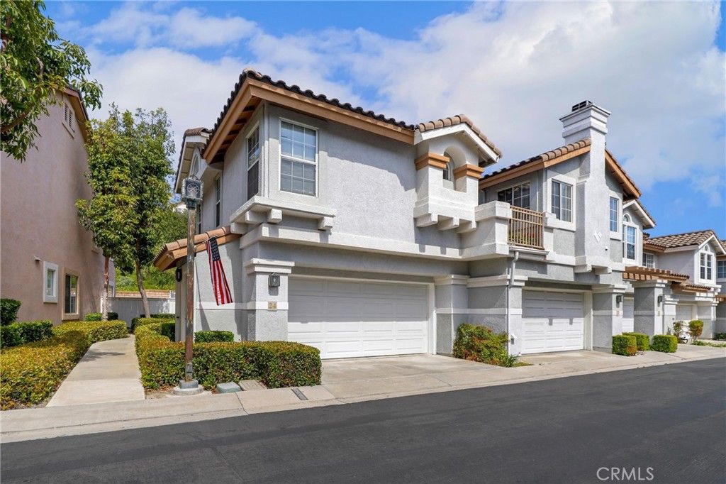 listing image 130723717707580459167
