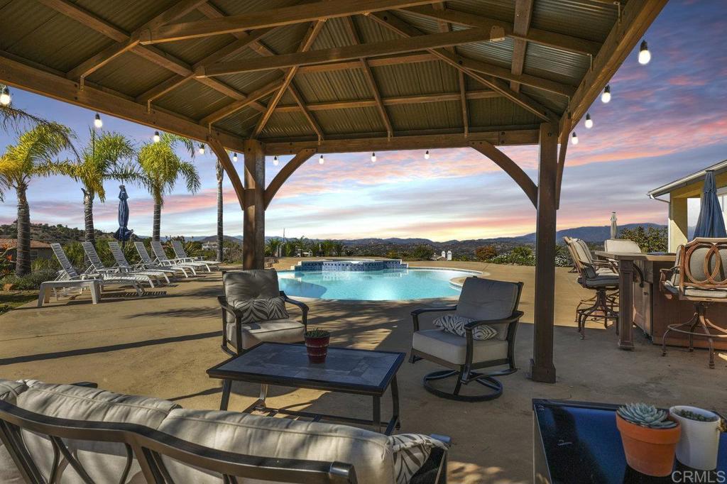 27051 Toyon Ridge Trail