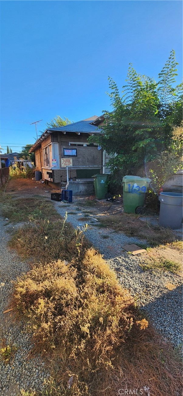 View Los Angeles, CA 90011 house