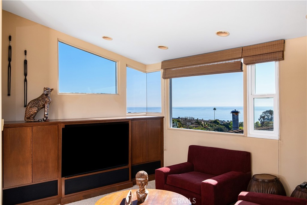 Shore Cliffs (SHOR) - Residential