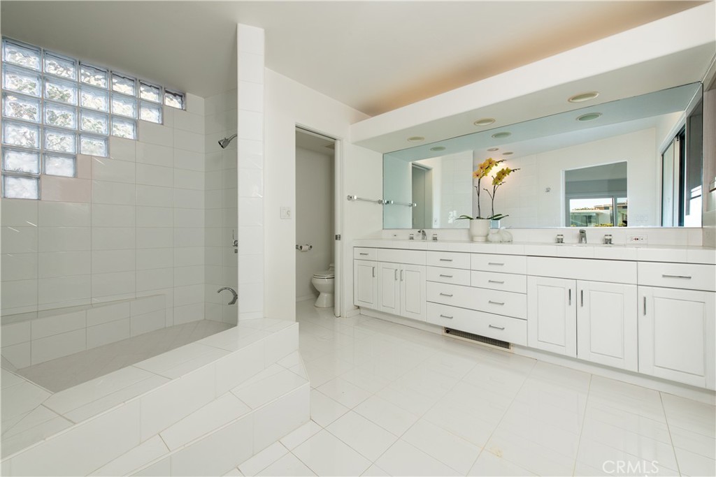 Shore Cliffs (SHOR) - Residential