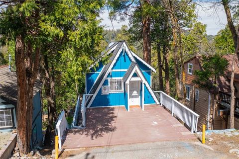 A home in Crestline