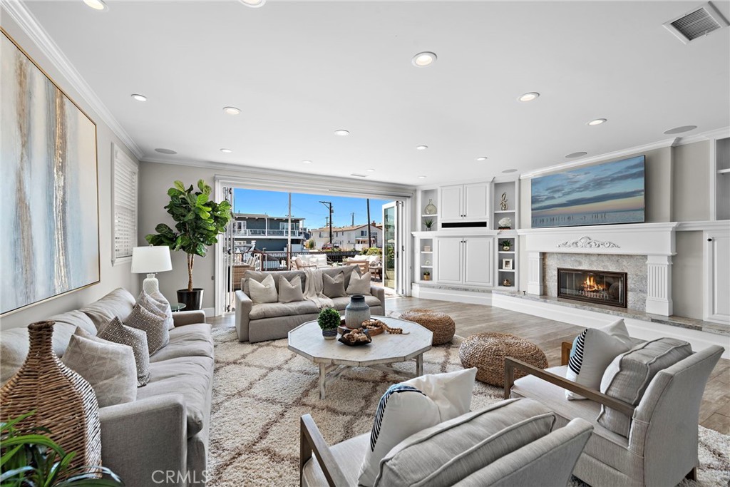 Newport Island (NEWI) - Residential