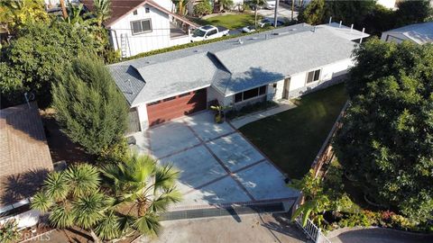 A home in Lomita