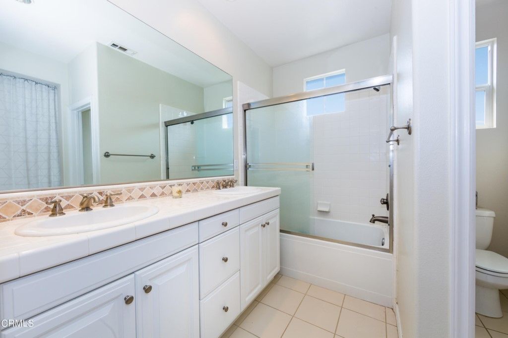 listing image 130723159627080622962