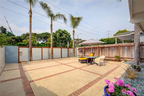 A home in Manhattan Beach