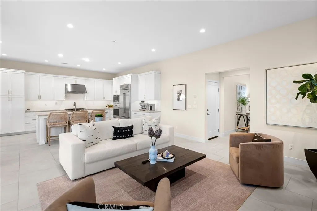 Irvine, California 92618, United States, 3 Bedrooms Bedrooms, ,3 BathroomsBathrooms,Residential,Active,5700