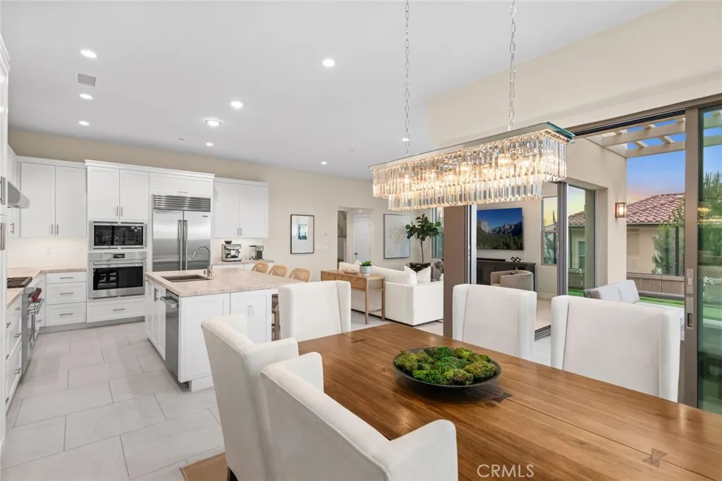 Irvine, California 92618, United States, 3 Bedrooms Bedrooms, ,3 BathroomsBathrooms,Residential,Active,5700