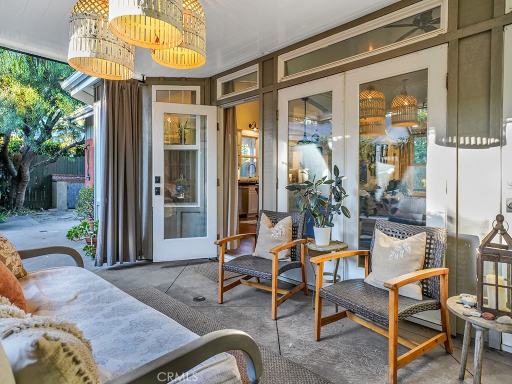 Los Rios Historic District (LRHD) - Residential Lease