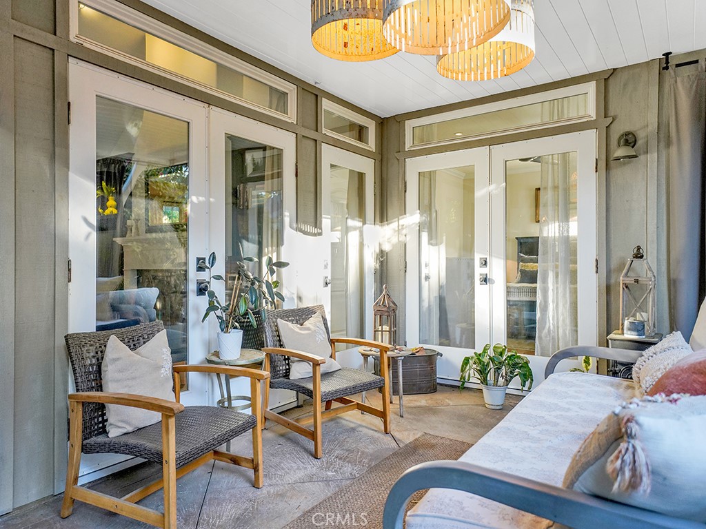 Los Rios Historic District (LRHD) - Residential Lease