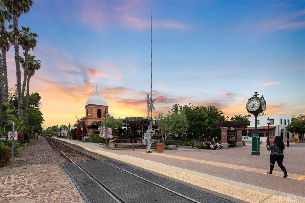 Los Rios Historic District (LRHD) - Residential Lease