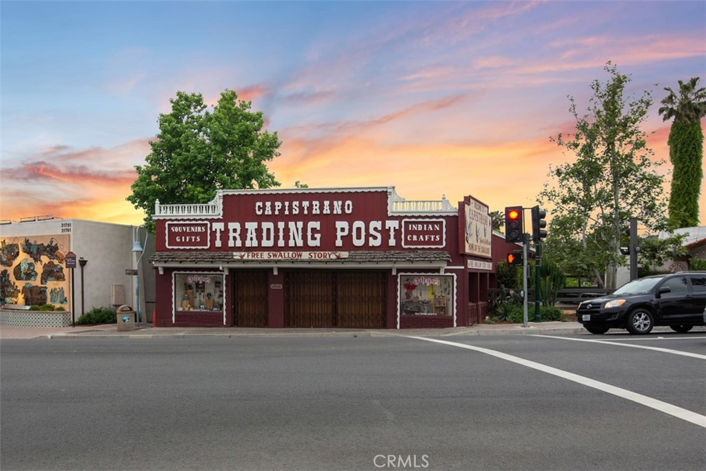 Los Rios Historic District (LRHD) - Residential Lease